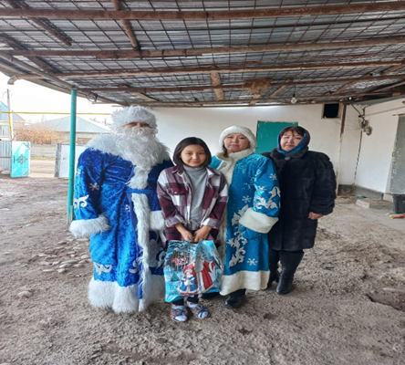 Үйде оқытылатын білімалушыларға жаңа жылдық сыйлық берілуі  туралы