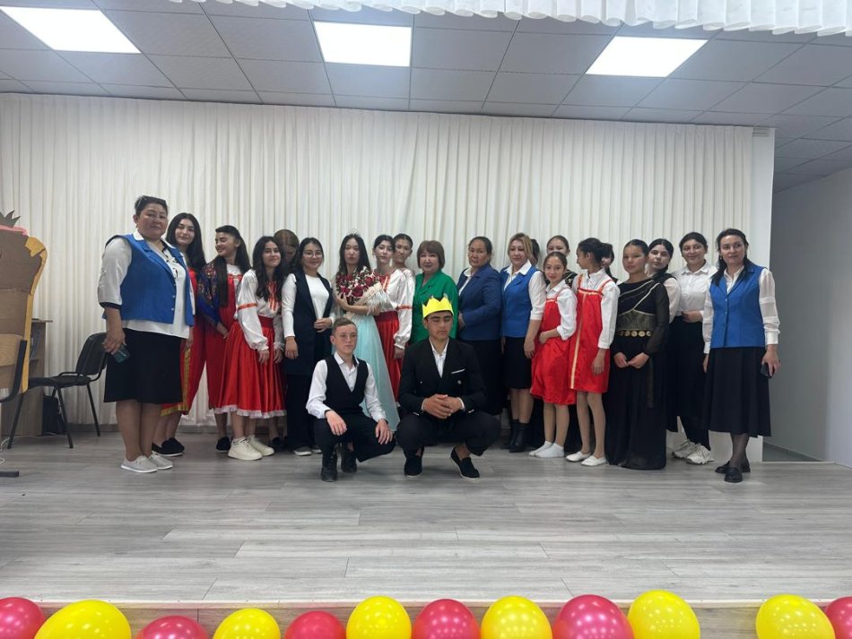 Открытие месячника  русского языка и литературы